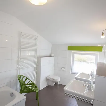 Hébergement de vacances Haus Dreischlaefer Deluxe Dreschvitz