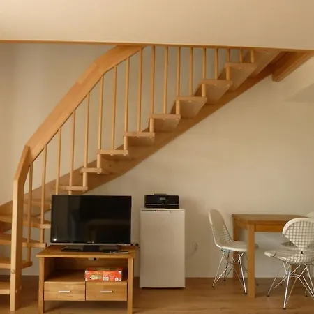 Haus Dreischlaefer Deluxe * Dreschvitz